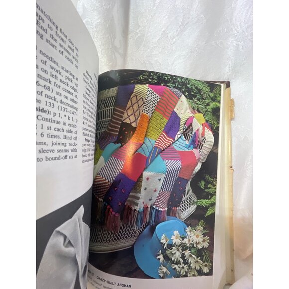 Good Housekeeping New Complete Book Of Needlecraft By Vera P. Guild 1959 1971 - Picture 5 of 6